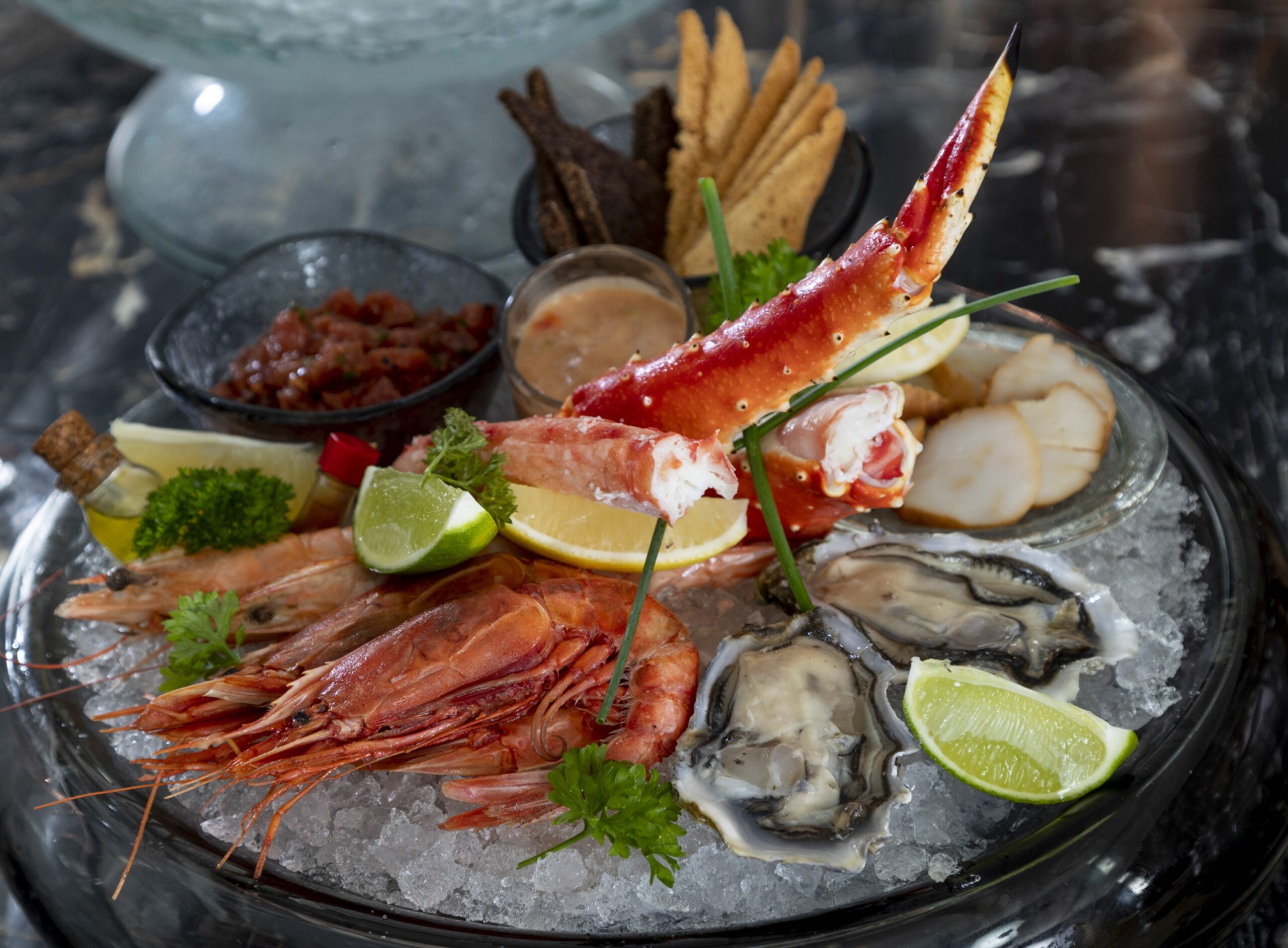 FOUR SEASONS HOTEL