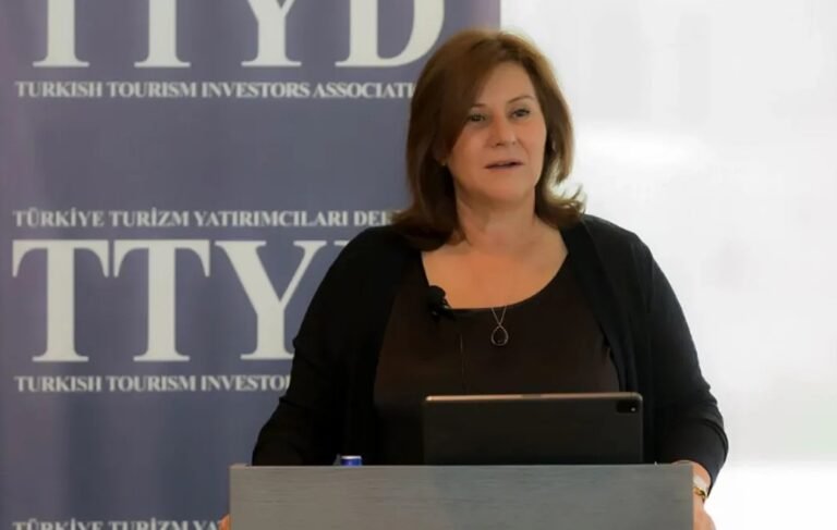 TTYD Genel Kurulu’nda Başkanlığa Oya Narin yeniden seçildi