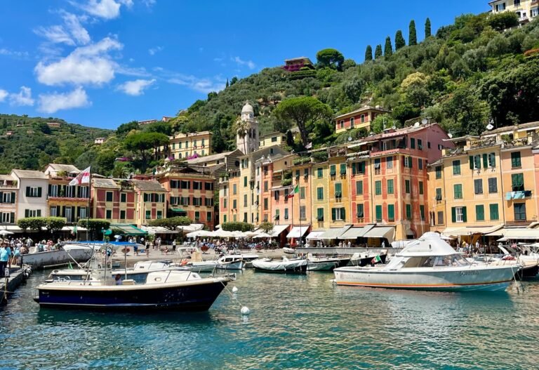 Portofino belediyesinden mayo ve piknik yasağı