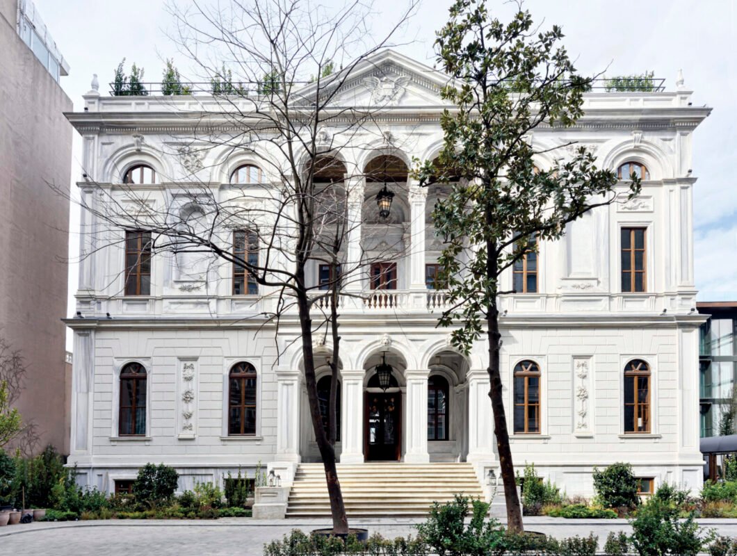 Konaklama deneyiminin zirvesi: Soho House İstanbul 