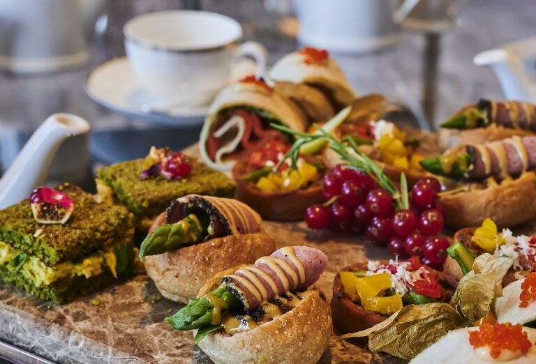 CVK Park Bosphorus Hotel'de çay saati keyfi