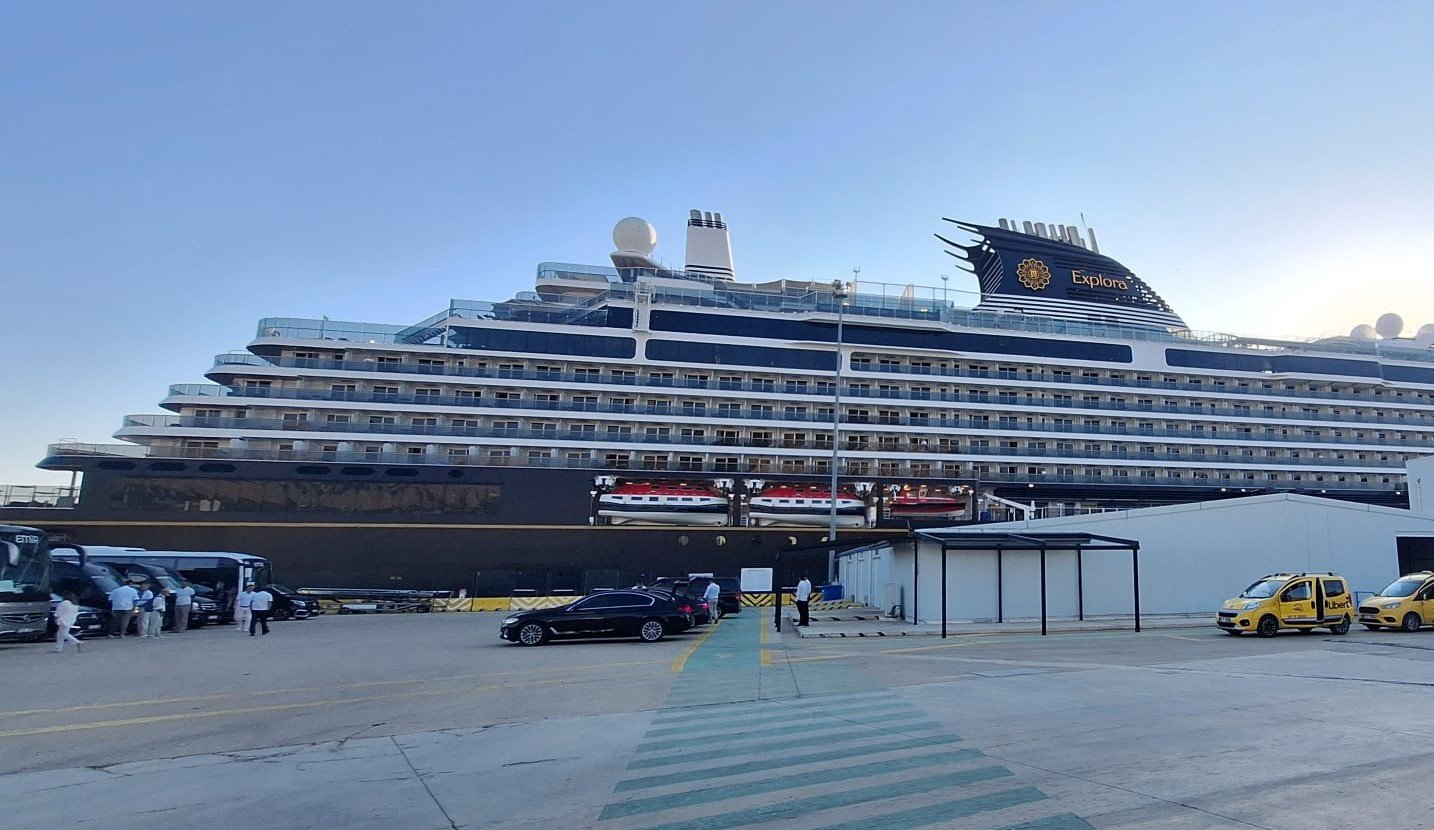 Dünyaca ünlü kruvaziyer MSC Explora I Antalya'da