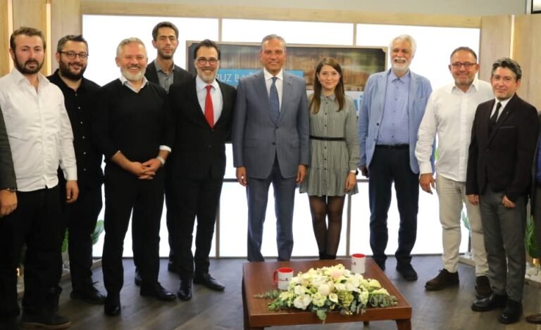 Firuz Bağlıkaya seyahat acentalarına Genel Kurul'a katılım çağrısı yaptı