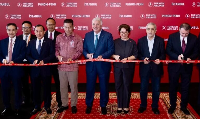 THY Kamboçya'nın başkenti Punom Pen uçuşlarına başladı