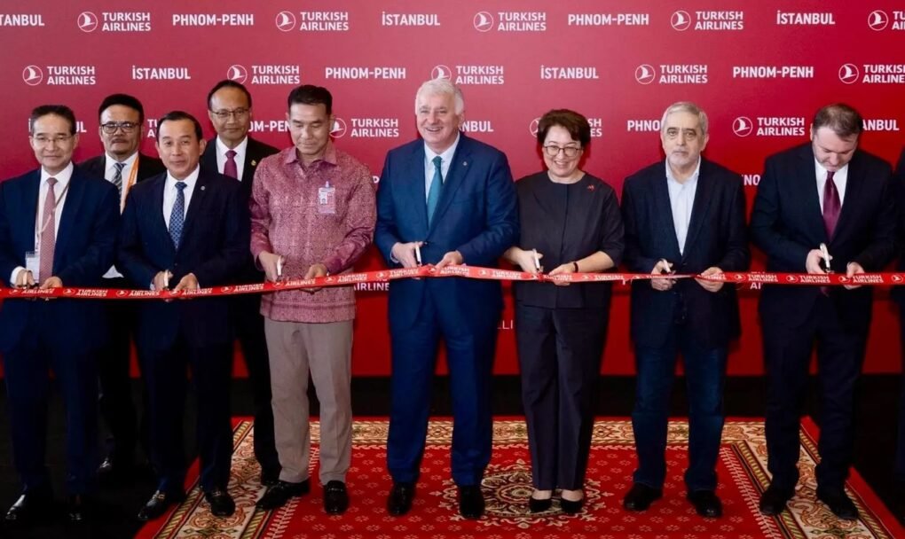 THY Kamboçya'nın başkenti Punom Pen uçuşlarına başladı