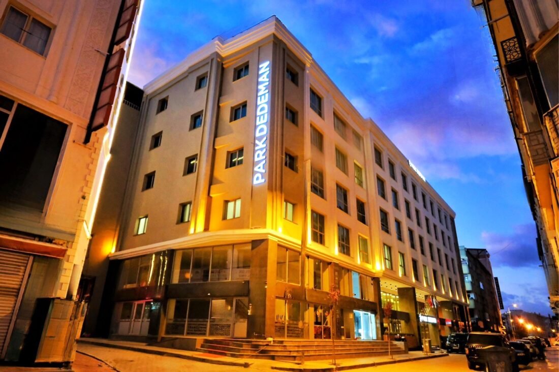 Park Dedeman Van misafirlerini ağırlamaya başladı