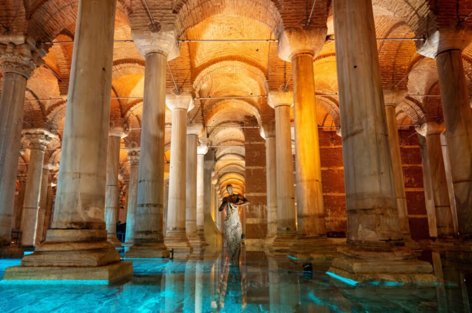 Türk vatandaşlarına Yerebatan Sarnıcı ziyareti 1 TL!