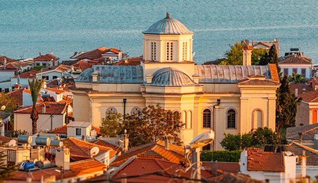 Ayvalık bayramda bir milyon ziyaretçi bekliyor