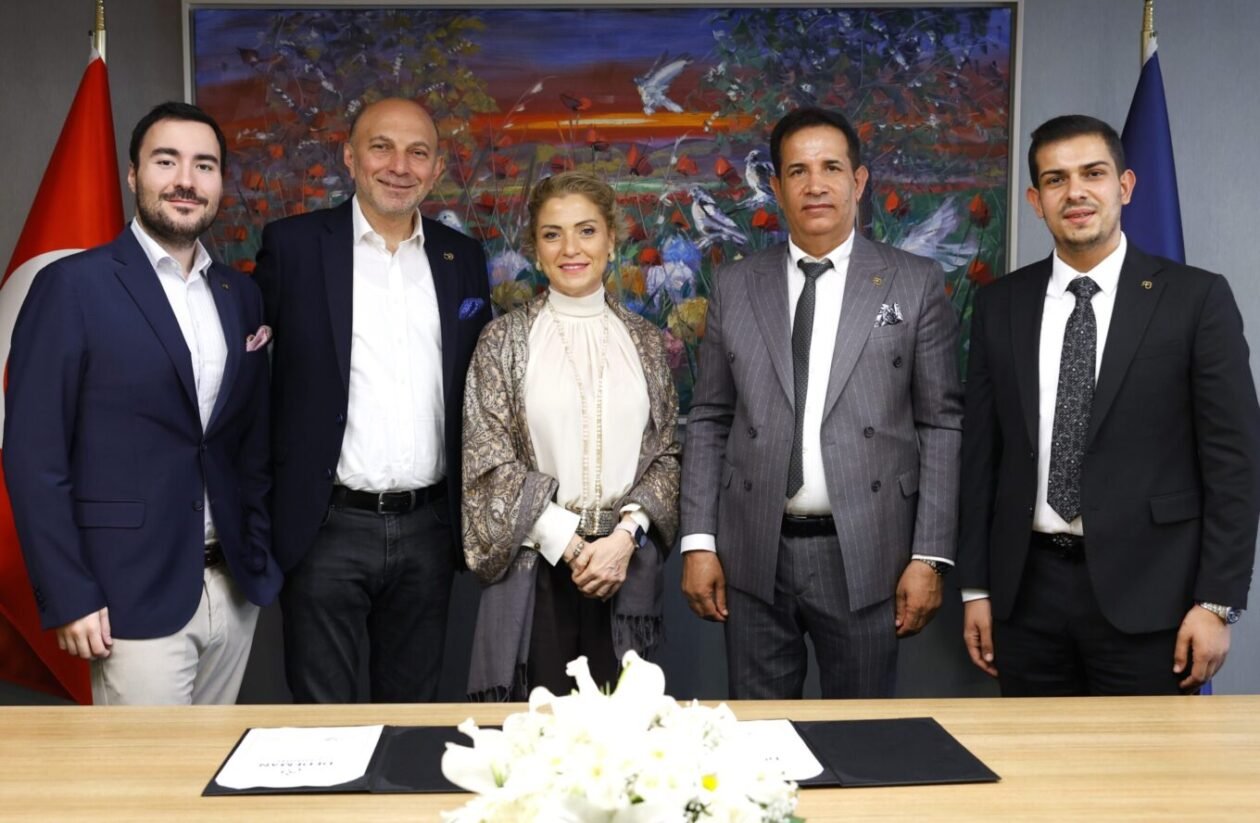 Dedeman Gaziantep Hotel için imzalar atıldı