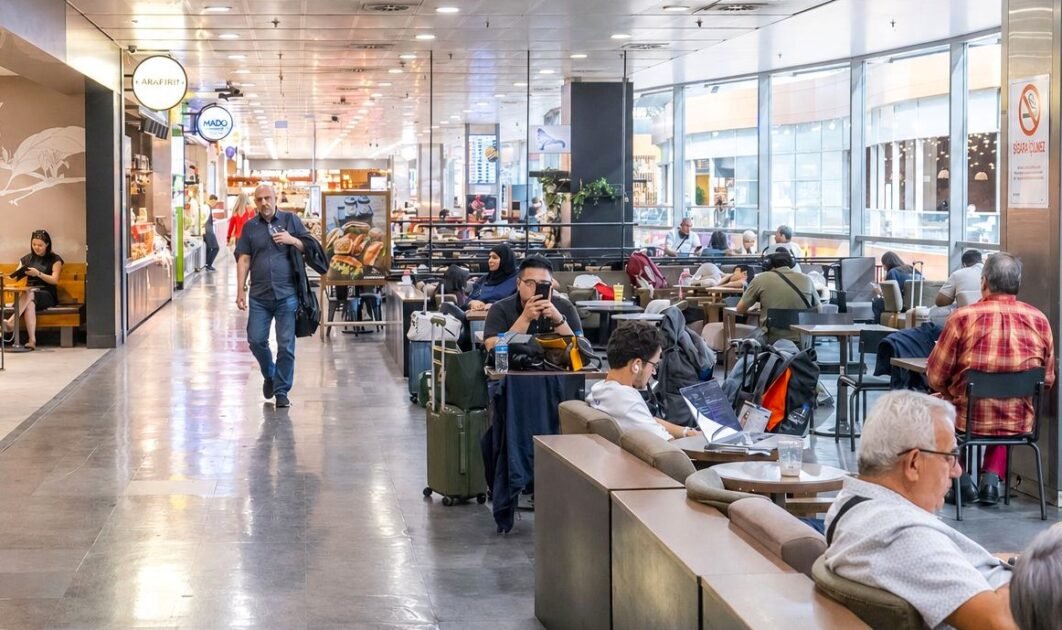 Sabiha Gökçen’de tüm zamanların yolcu rekoru kırıldı