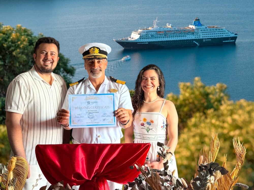 Kruvaziyer gemisinde nikah: Düğün ve balayı bir arada